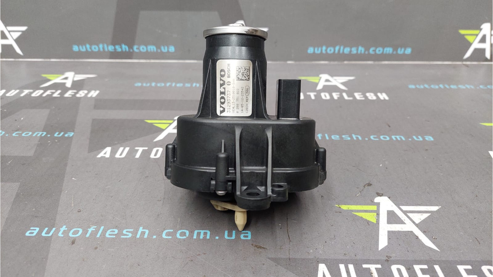 Моторчик привода заслонок 31293737, 0280751022 Volvo вольво бу Моторчик привода заслонок 31293737, 0280751022 Volvo вольво бу